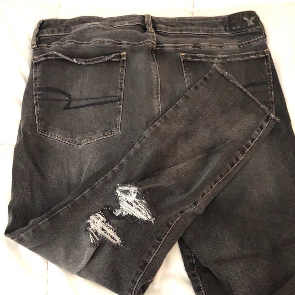 Distress high-rise gray/black crop skinny jeggings